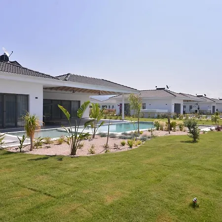 Ramos Villalari Villa *